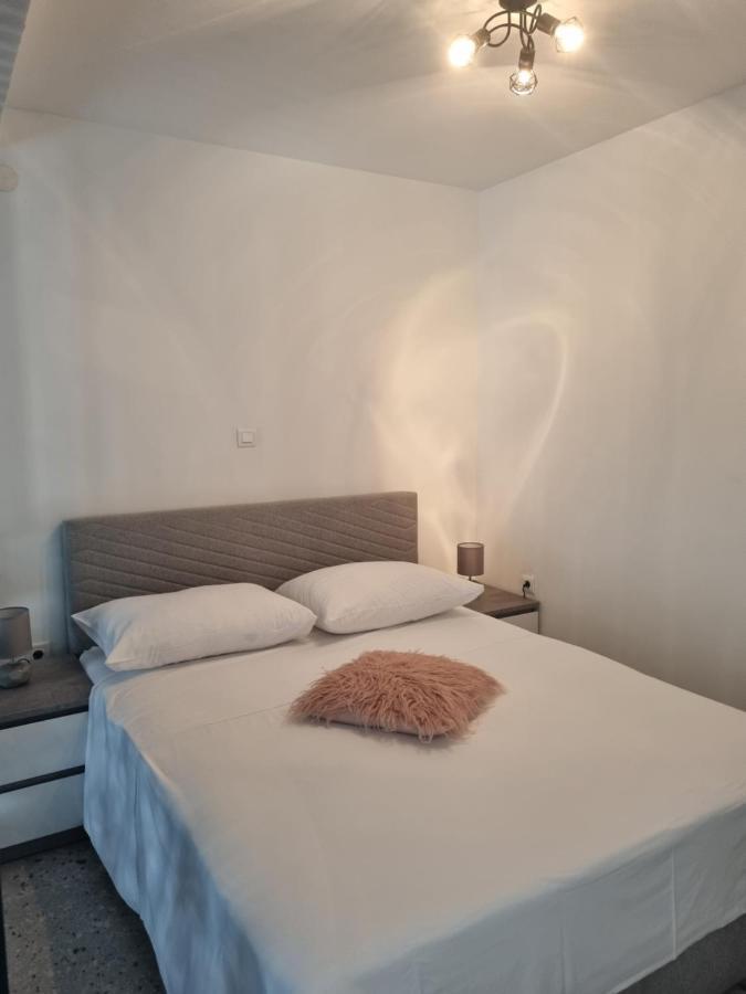 זאדאר Apartments Ivanov מראה חיצוני תמונה