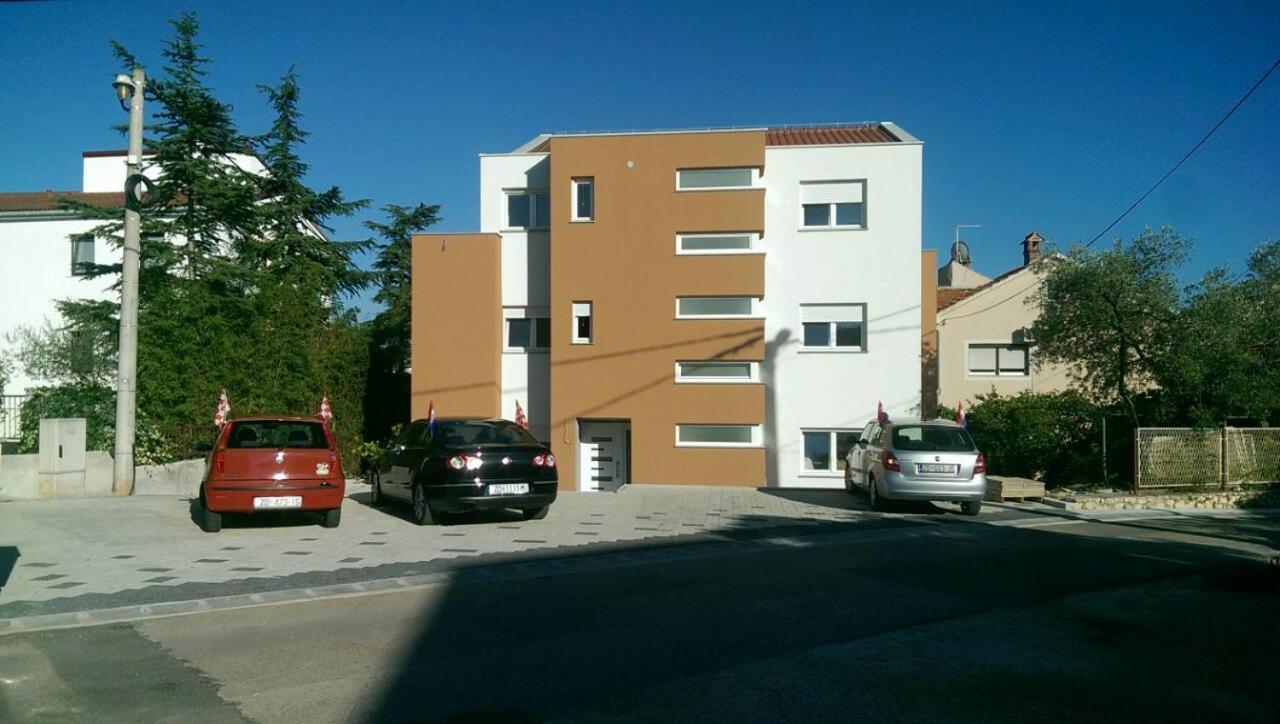 זאדאר Apartments Ivanov מראה חיצוני תמונה