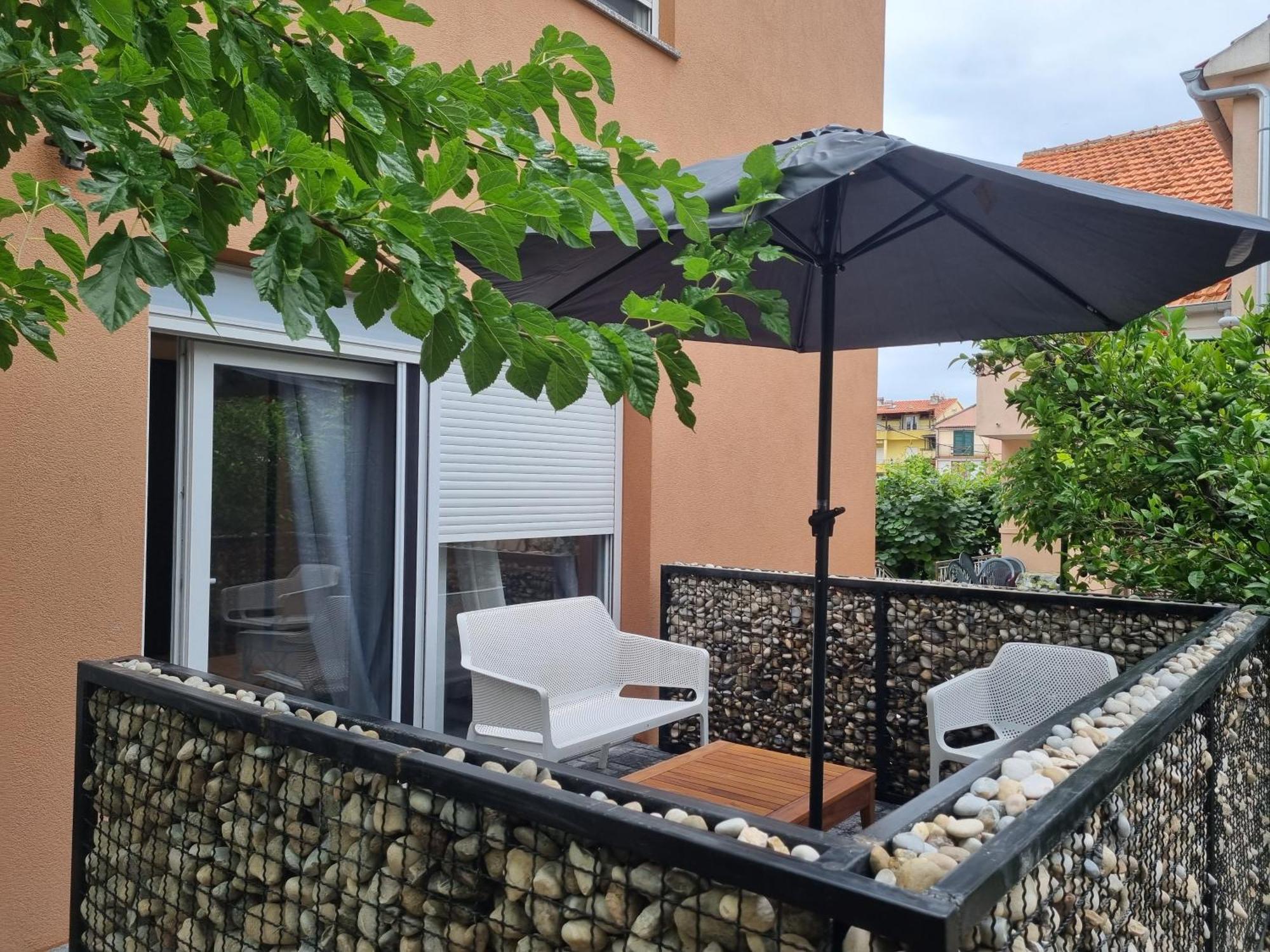 זאדאר Apartments Ivanov מראה חיצוני תמונה
