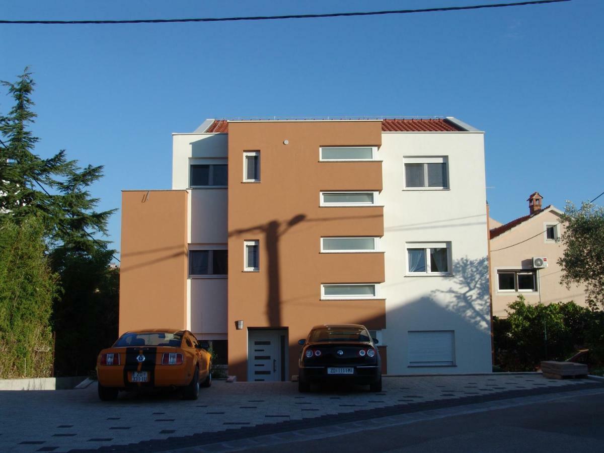 זאדאר Apartments Ivanov מראה חיצוני תמונה