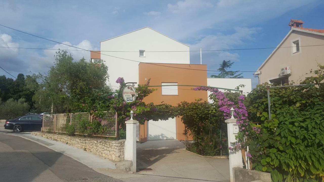 זאדאר Apartments Ivanov מראה חיצוני תמונה