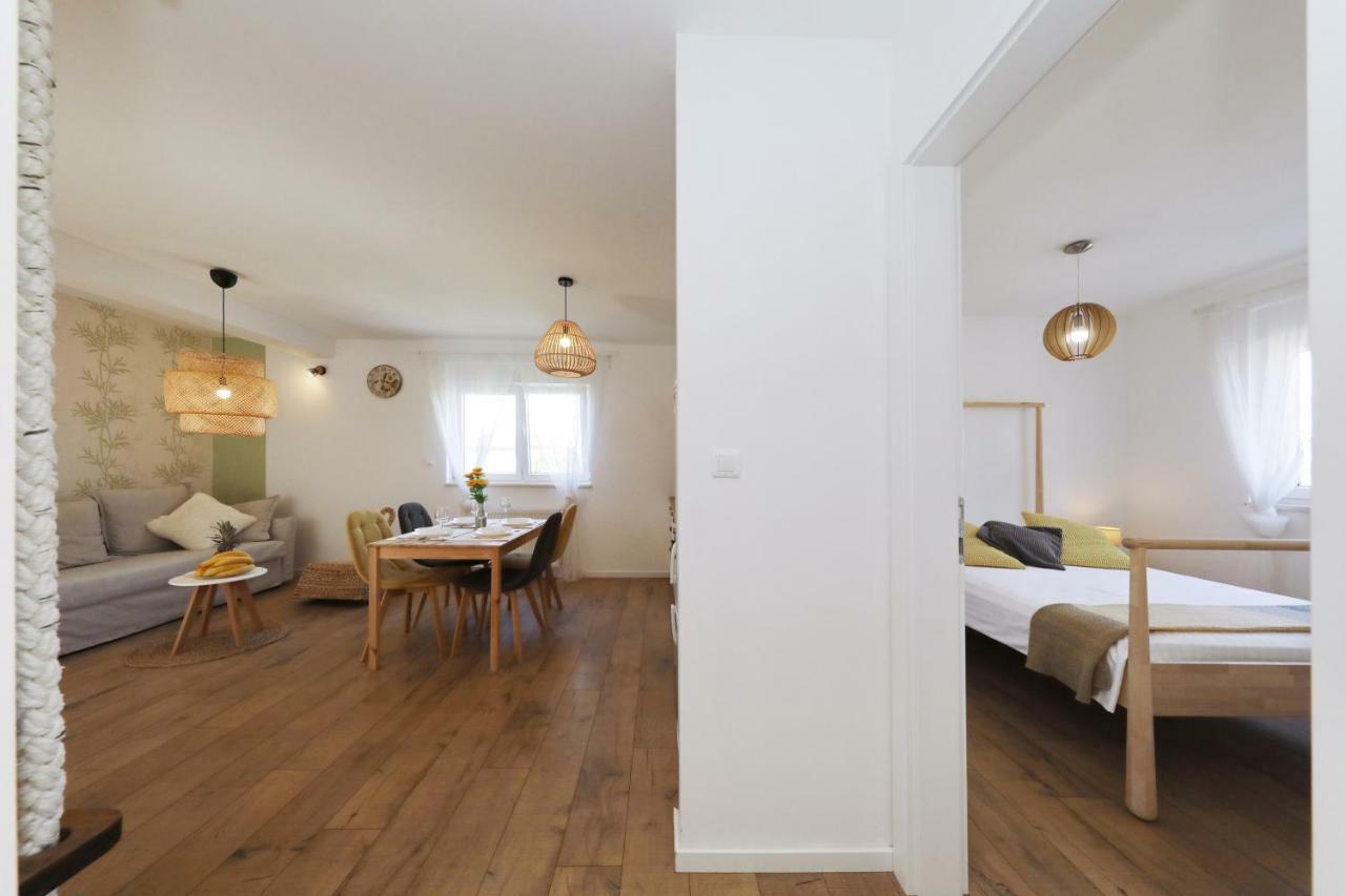 זאדאר Apartments Ivanov מראה חיצוני תמונה