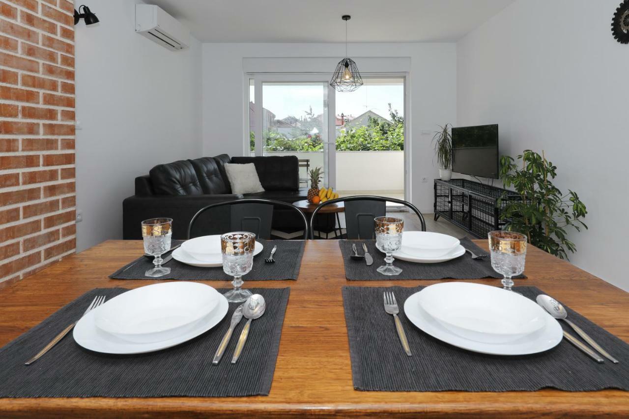 זאדאר Apartments Ivanov מראה חיצוני תמונה