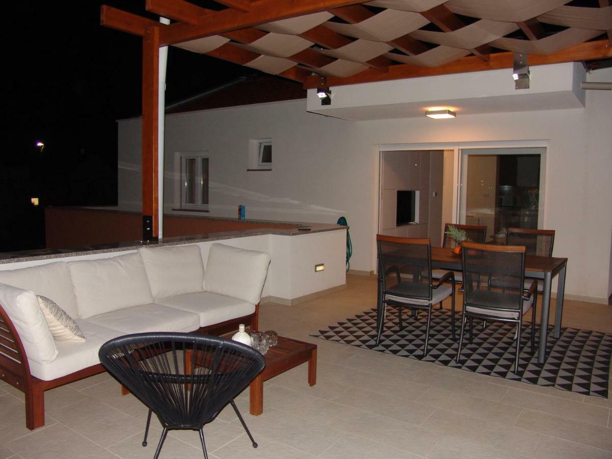 זאדאר Apartments Ivanov מראה חיצוני תמונה