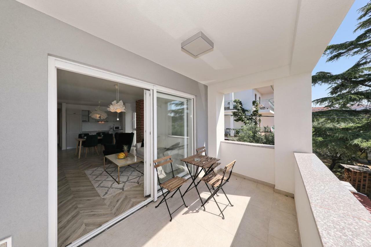 זאדאר Apartments Ivanov מראה חיצוני תמונה