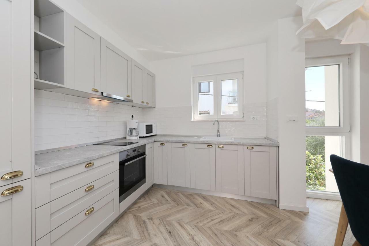 זאדאר Apartments Ivanov מראה חיצוני תמונה